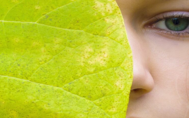 Green chemistry in cosmetics and personal care
