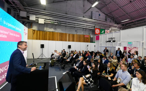 Scientists, brands, and researchers to speak at in-cosmetics Global 2025