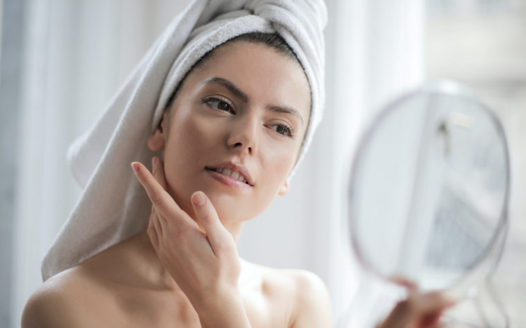 fights gravity-induced aging signs